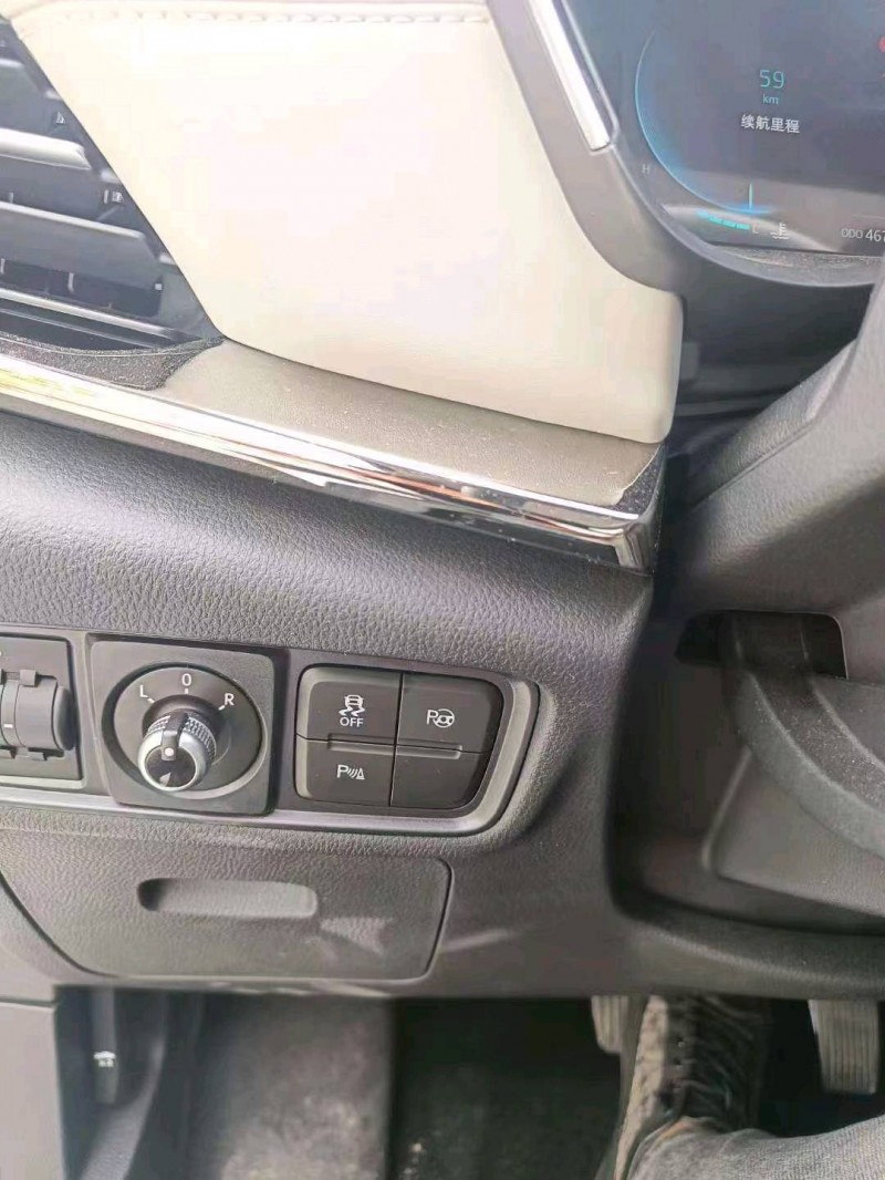 北京22年江淮思皓X87