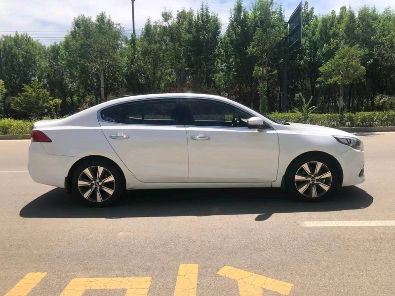 东营16年起亚K47