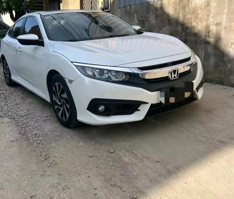 东营17年本田思域2