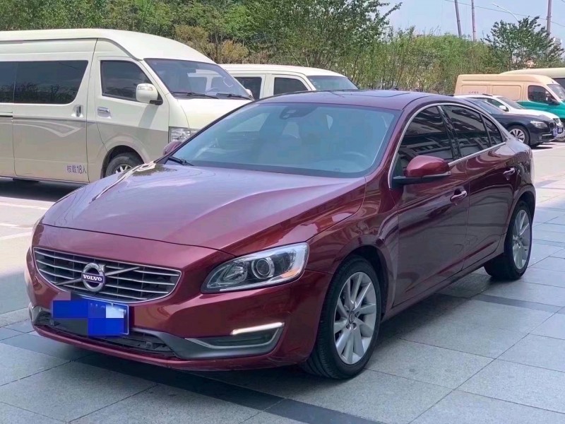 青島14年沃爾沃S60L2