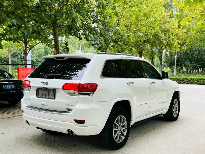 聊城17年Jeep大切諾基7