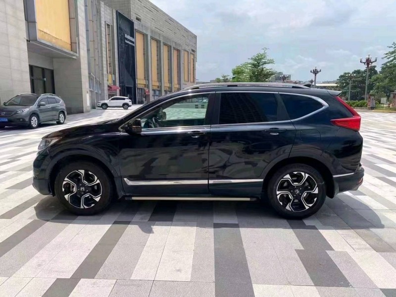 佛山17年本田CRV9