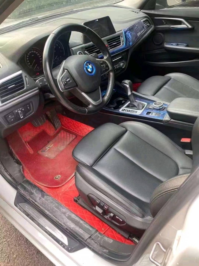 徐州18年宝马1系6