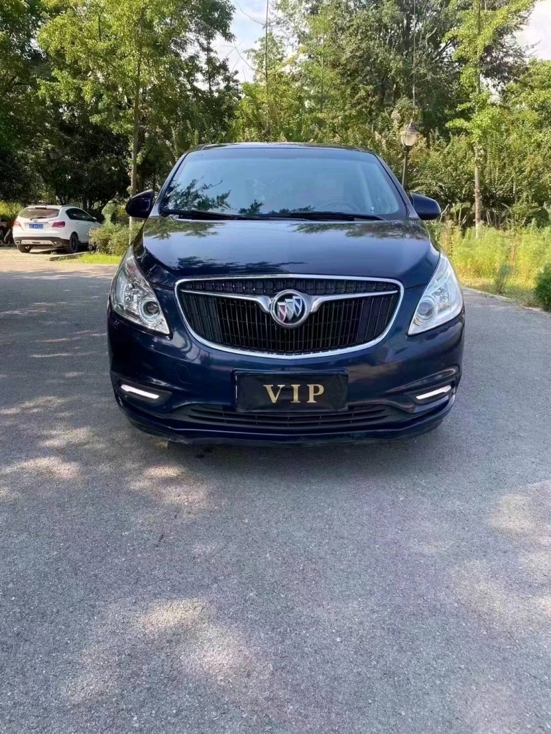 徐州17年别克GL81