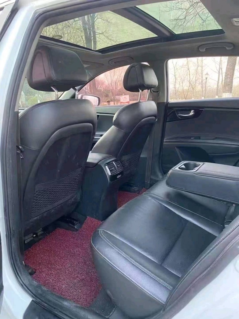 徐州17年起亚K46