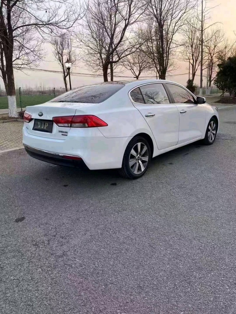 徐州17年起亚K47