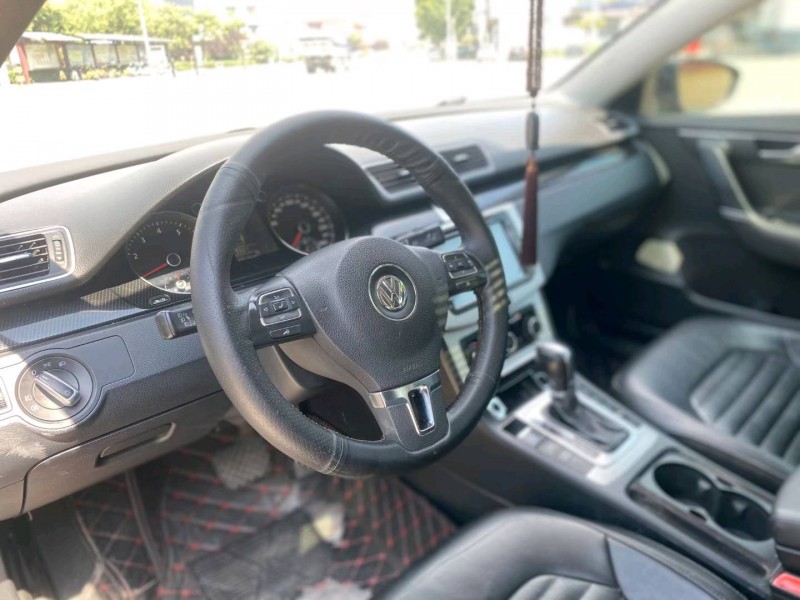 济宁13年大众迈腾4