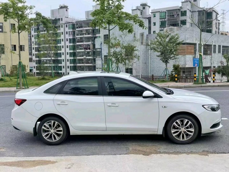 广州18年别克英朗4