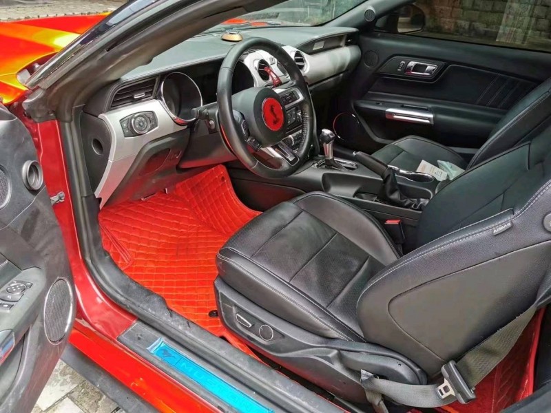 东营17年福特野马6