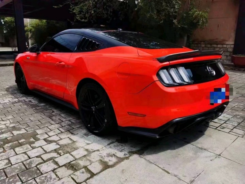 东营17年福特野马7