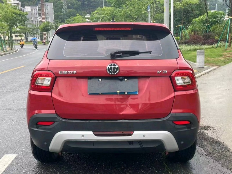 广州16年中华V35