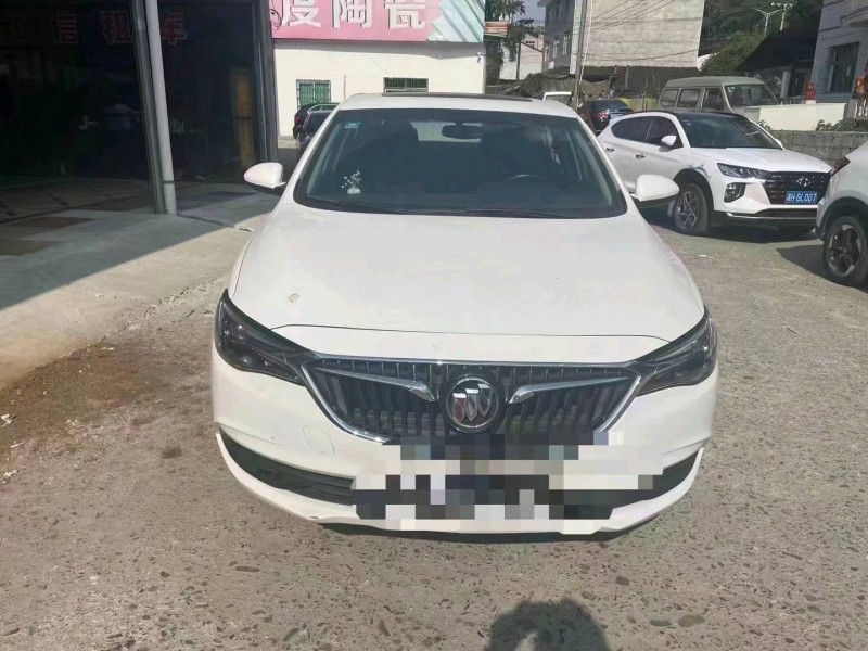 邵阳18年别克英朗1