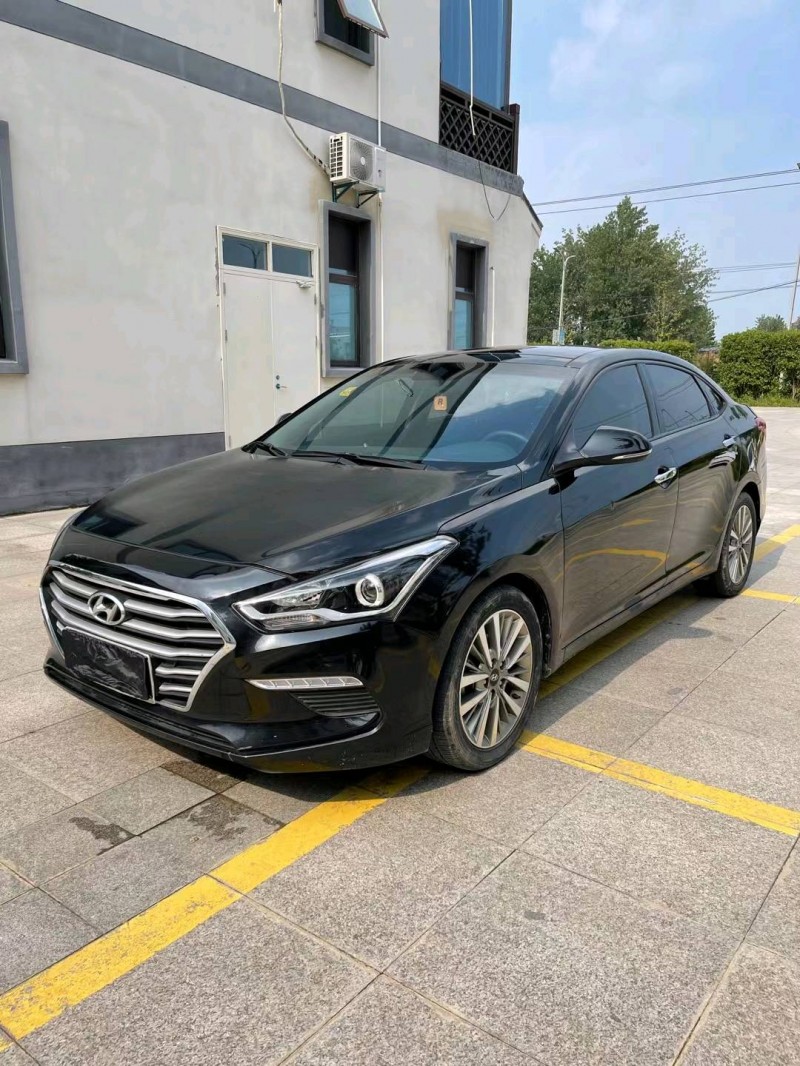 徐州17年现代名图8