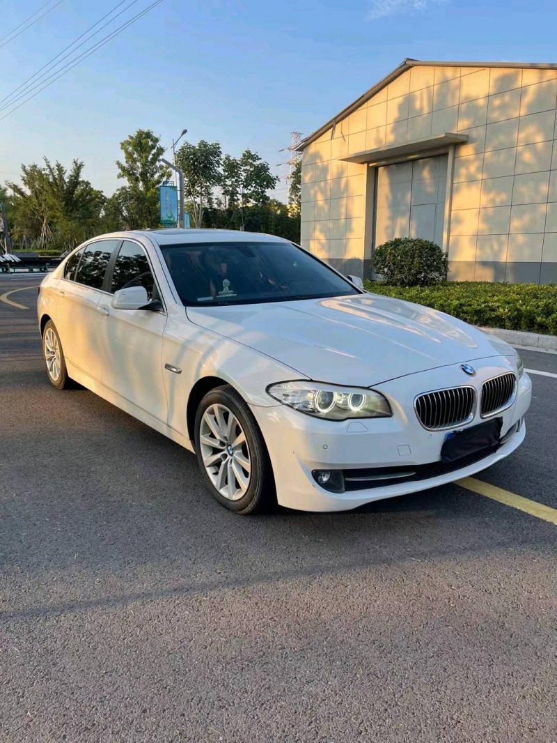 徐州13年宝马5系3