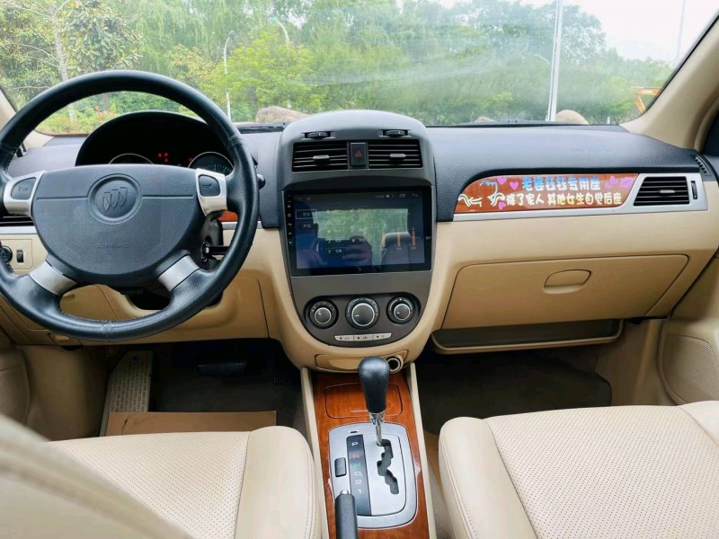 徐州11年别克凯越4