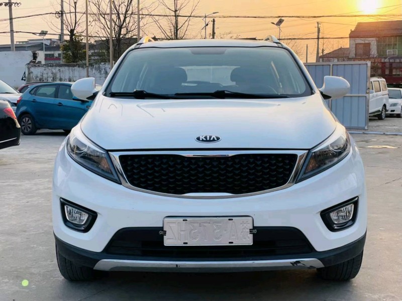 徐州16年起亚智跑1