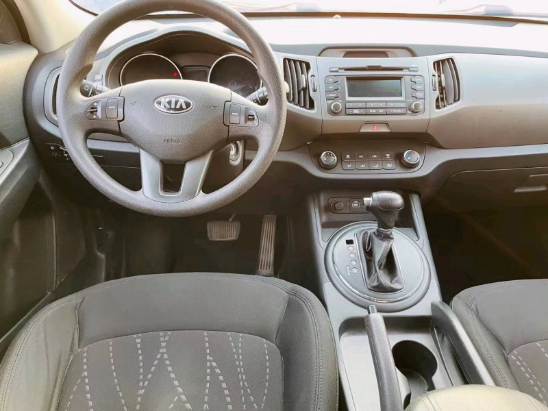 徐州16年起亚智跑4