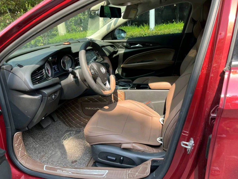 徐州18年别克君威2