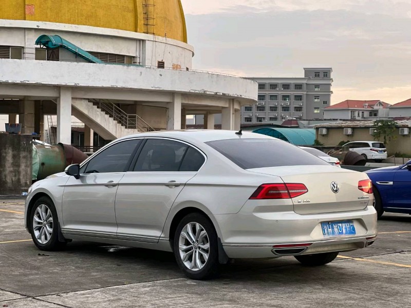 东莞20年大众迈腾7