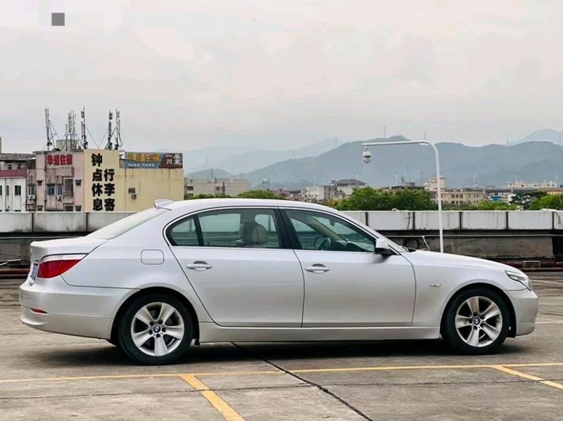 东莞10年宝马5系2