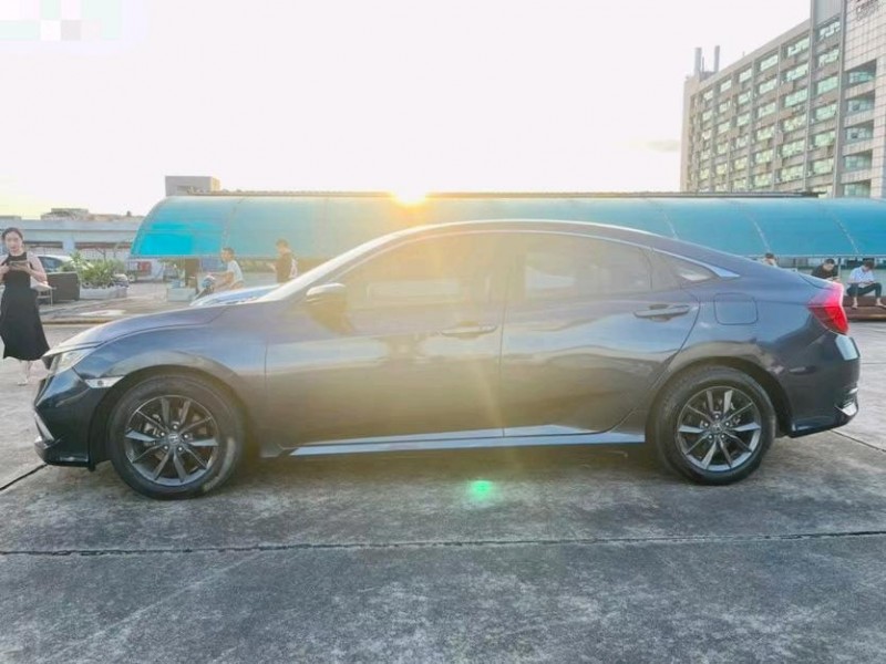 东莞20年本田思域7