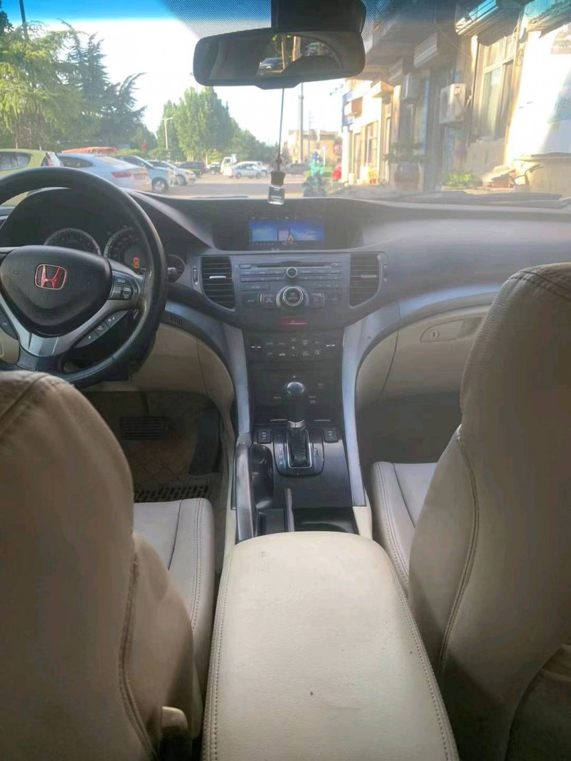 枣庄11年本田思铂睿5