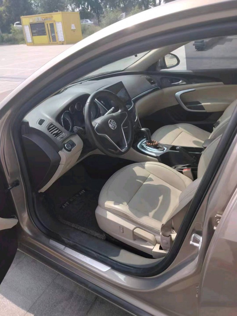 东营14年别克君威1