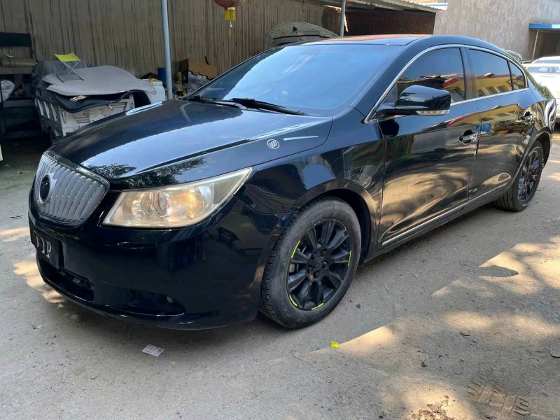 枣庄11年别克君越8