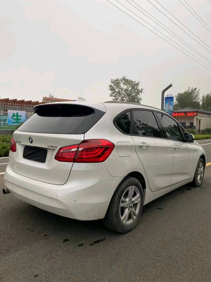 徐州18年宝马2系5