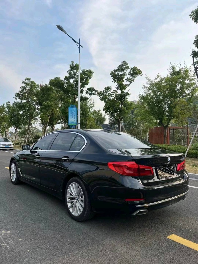 徐州18年宝马5系2