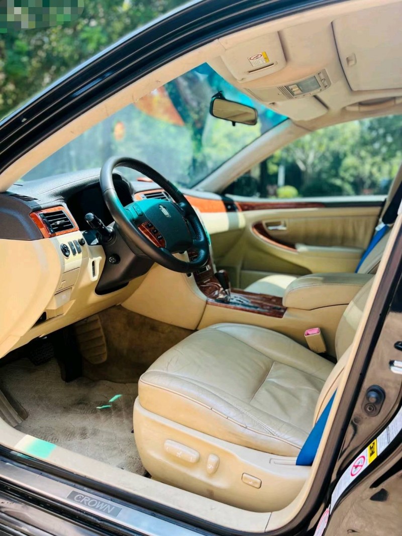 东莞08年丰田皇冠5