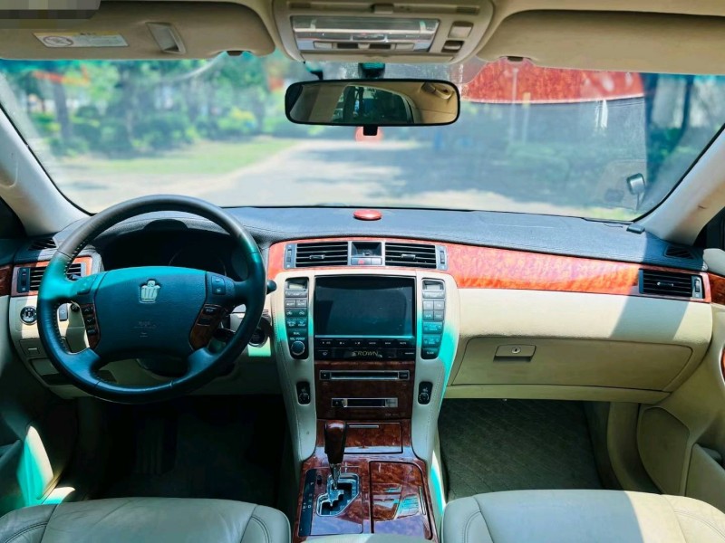 东莞08年丰田皇冠4