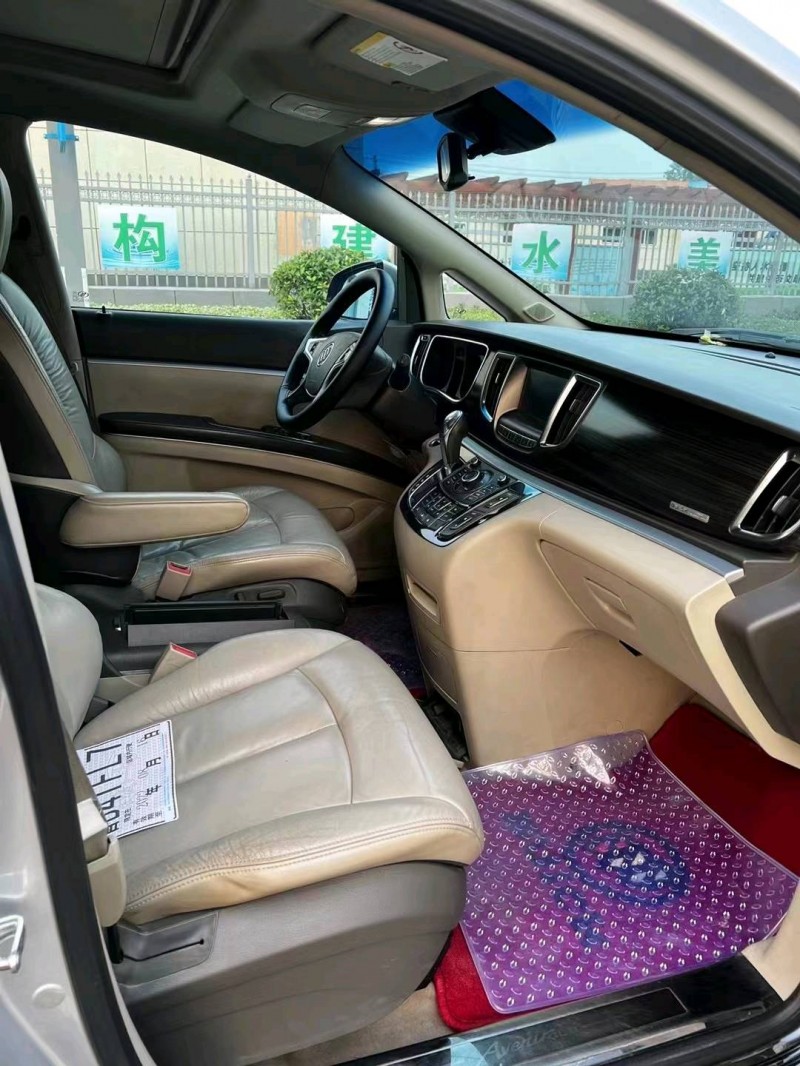 徐州13年别克GL84