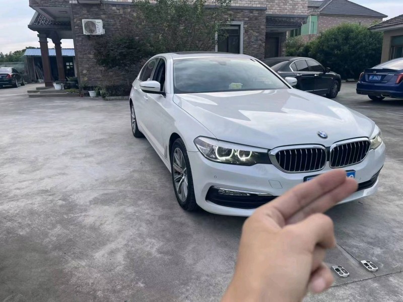 徐州18年宝马5系9
