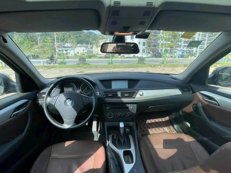 广州12年宝马X19