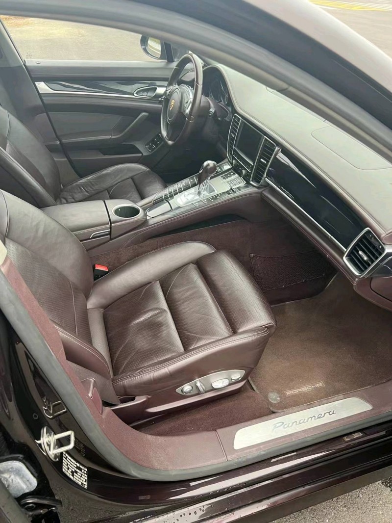 徐州14年保时捷帕拉梅拉6