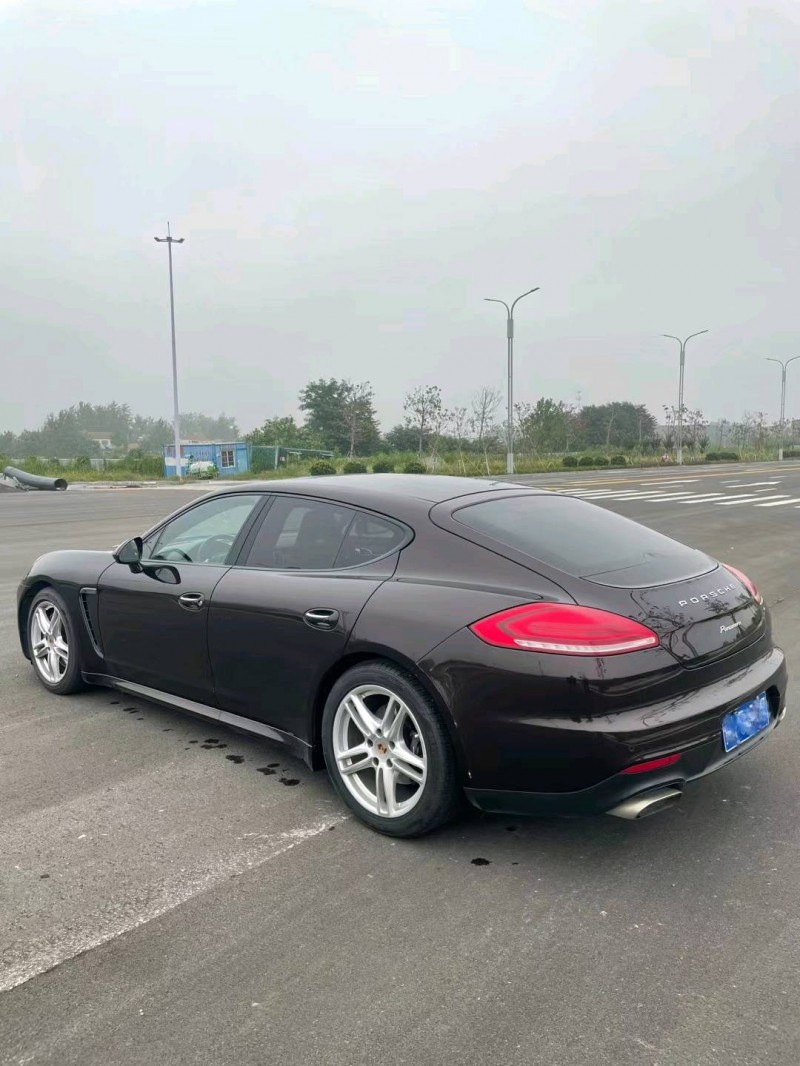 徐州14年保时捷帕拉梅拉8