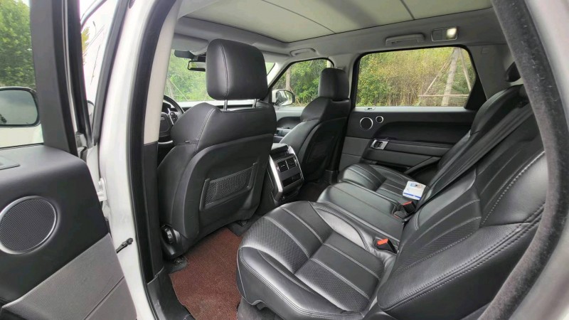 邢台16年路虎揽胜运动6