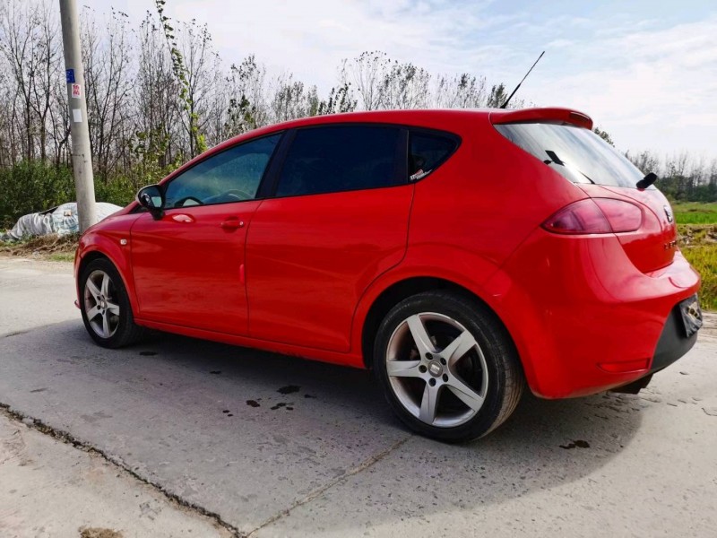 蚌埠13年西雅特LEON7