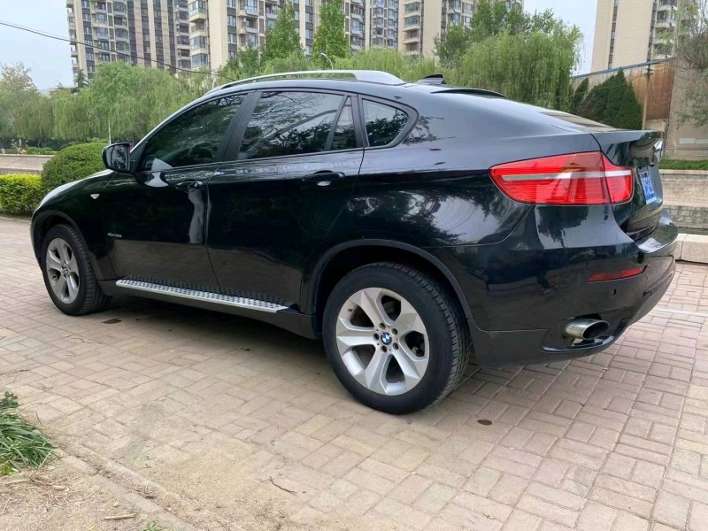 东营09年宝马X64