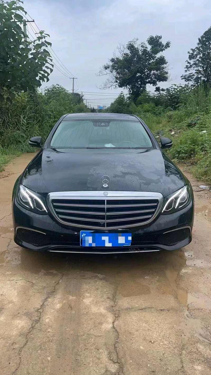 东营17年奔驰E9
