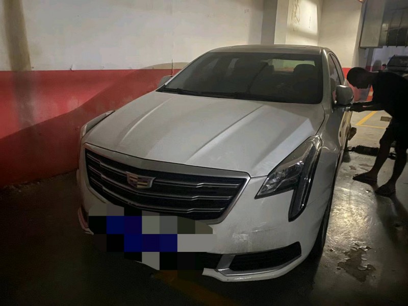 邵阳18年凯迪拉克XTS1