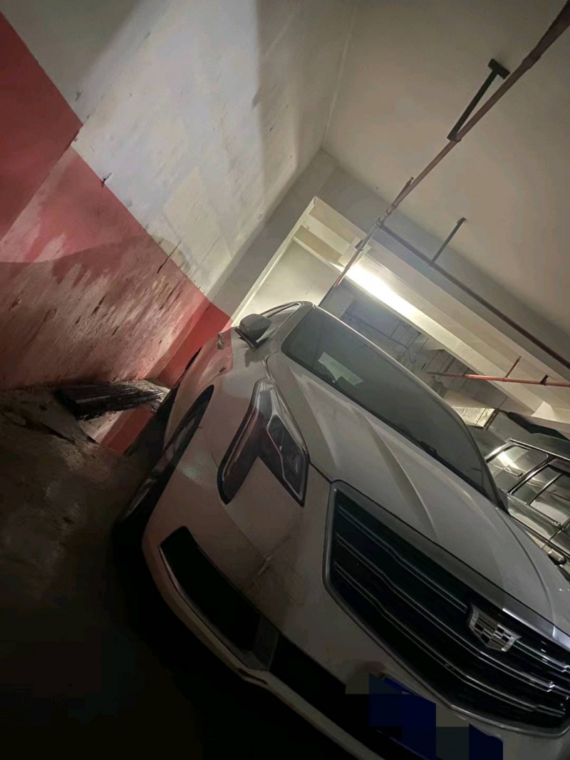 邵阳18年凯迪拉克XTS4