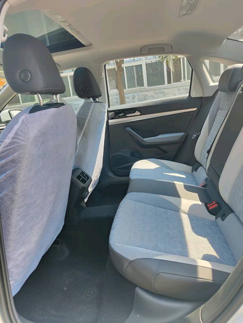 北京22年大众朗逸5