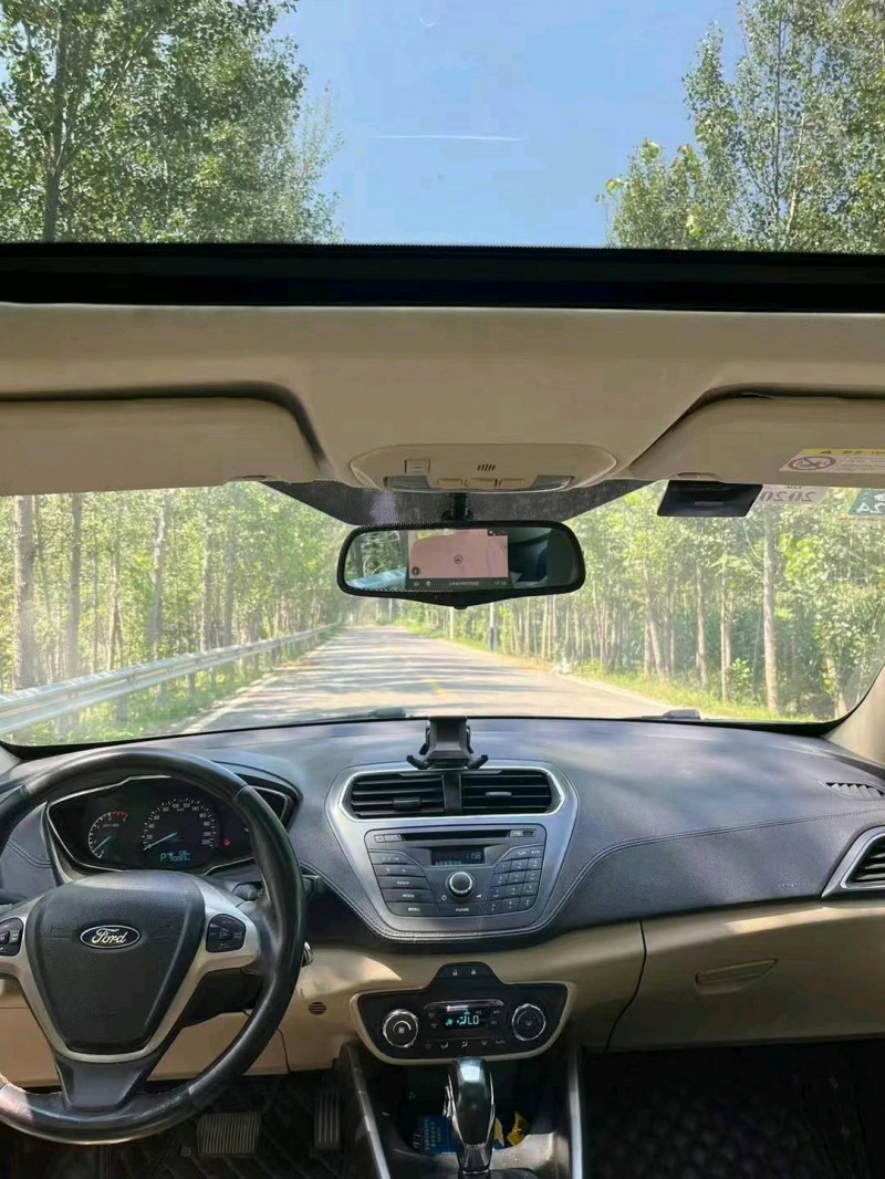 东营16年福特福睿斯2