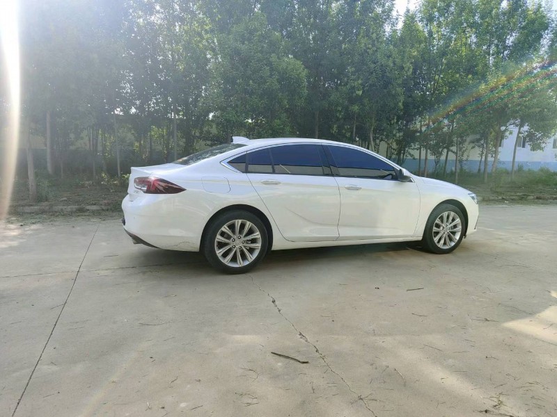 北京22年别克君威7