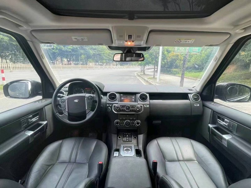 广州17年路虎发现5