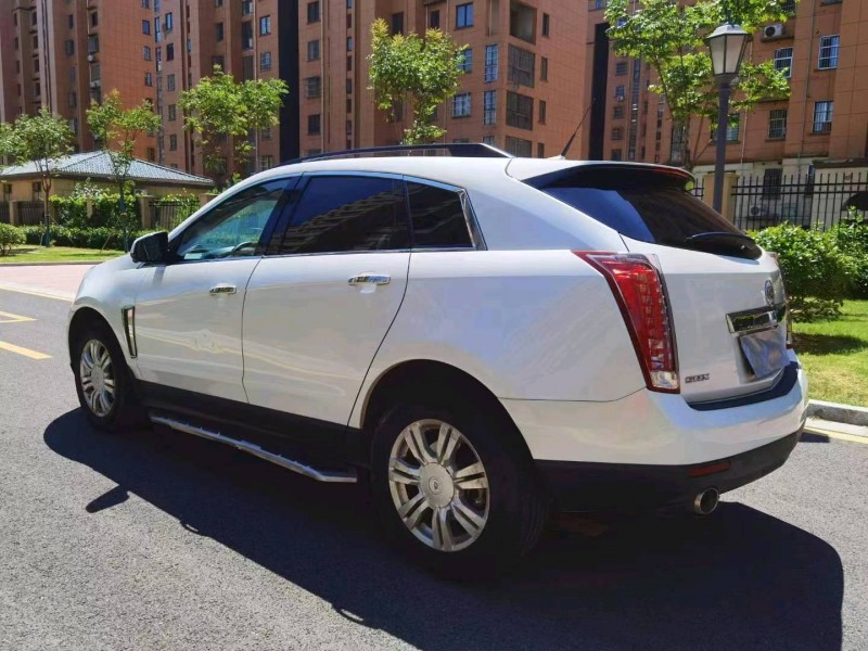 徐州13年凯迪拉克SRX5