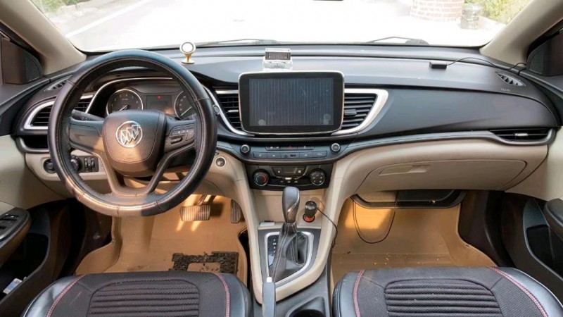 青岛16年别克英朗GT4