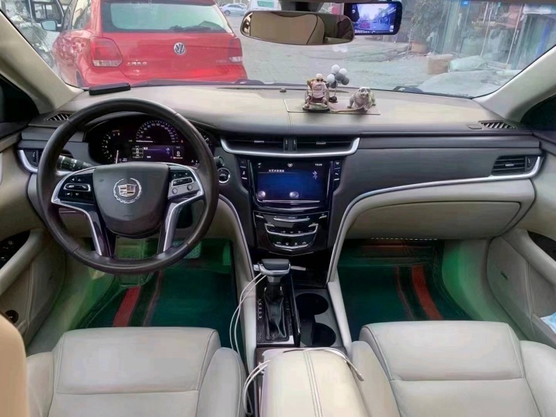 北京14年凯迪拉克XTS2